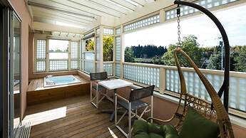 Koyaru-no-sato Doggys Island