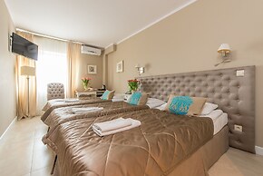 Riviera Resort Modlin Airport