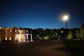 Riviera Resort Modlin Airport