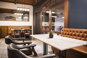 Las Lomas Casa Hotel