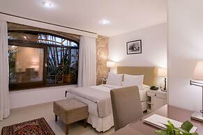 Las Lomas Casa Hotel