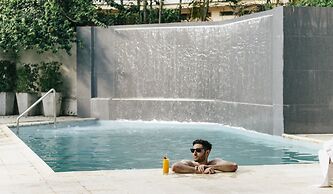 Las Lomas Casa Hotel