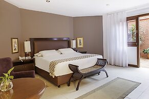 Las Lomas Casa Hotel