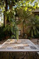 Las Lomas Casa Hotel