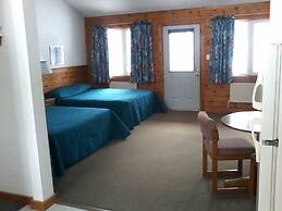 Quiet Bay Inn & Café