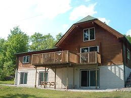 Quiet Bay Inn & Café