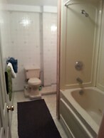 Quiet Bay Inn & Café