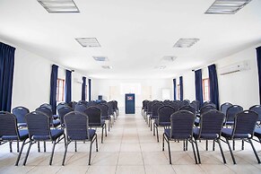 Captain Don's Habitat