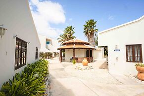 Captain Don's Habitat