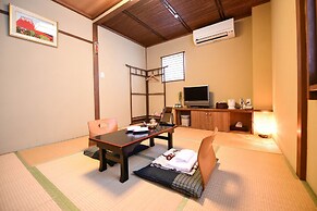 Kyo-no-Yado Sangen Ninenzaka