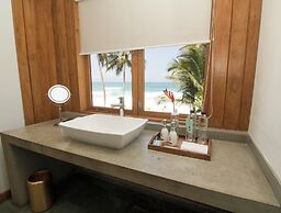 Ubuntu Beach Villas By Reveal