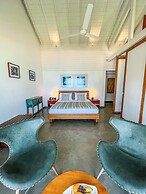 Ubuntu Beach Villas By Reveal