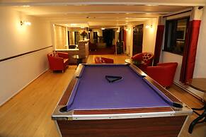 Colliford Lake Hotel & Holiday Site