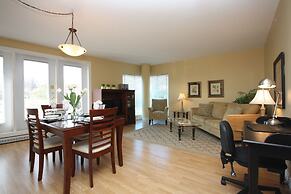 Premiere Suites Moncton