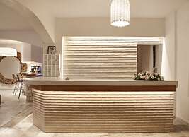 Parian Boutique Hotel