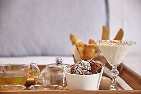 Parian Boutique Hotel