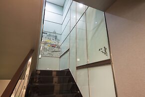 OYO Hostel Myeongdong 1