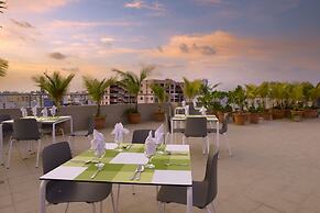 Champa Central Hotel