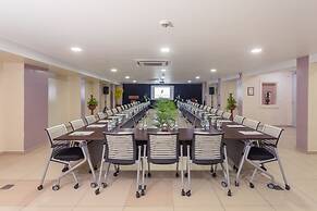 Champa Central Hotel