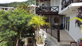 CHEZ LORNA 3 nights or plus