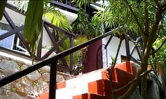 CHEZ LORNA 3 nights or plus