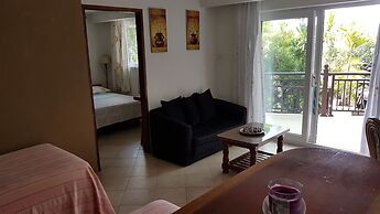 CHEZ LORNA 3 nights or plus