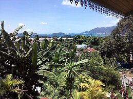 CHEZ LORNA 3 nights or plus