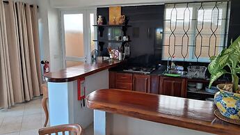 CHEZ LORNA 3 nights or plus