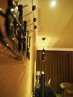 The Riverside Hotel & Motel