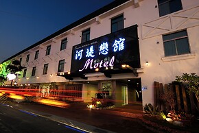 The Riverside Hotel & Motel