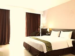 Grand Hawaii Hotel