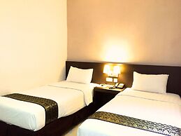 Grand Hawaii Hotel