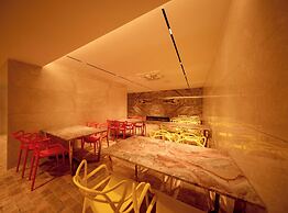 Capace Hotel