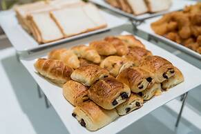 Rimnaam Klangchan Hotel