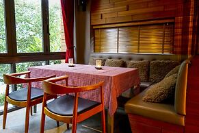 Rimnaam Klangchan Hotel