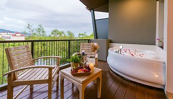 Rimnaam Klangchan Hotel