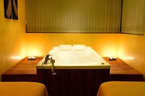 Royal Paradise Beach Resort & Spa