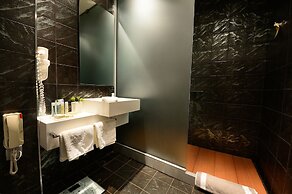 Royal Paradise Beach Resort & Spa