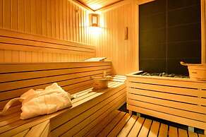 Royal Paradise Beach Resort & Spa