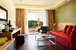 Royal Paradise Beach Resort & Spa