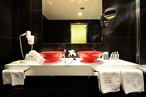 Royal Paradise Beach Resort & Spa