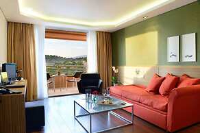 Royal Paradise Beach Resort & Spa