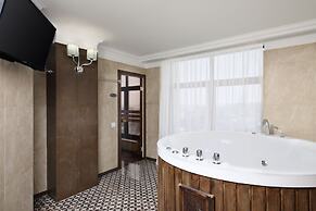 Business Hotel Kontinent