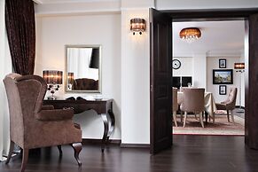 Business Hotel Kontinent