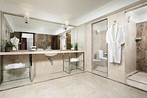 Business Hotel Kontinent