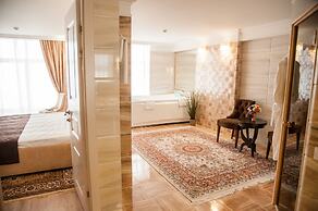 Business Hotel Kontinent