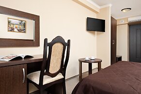 Business Hotel Kontinent