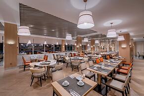 Trendy Palm Beach (Adults Only, 16+)