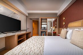Trendy Palm Beach (Adults Only, 16+)