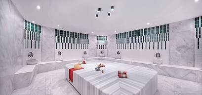 Trendy Palm Beach (Adults Only, 16+)